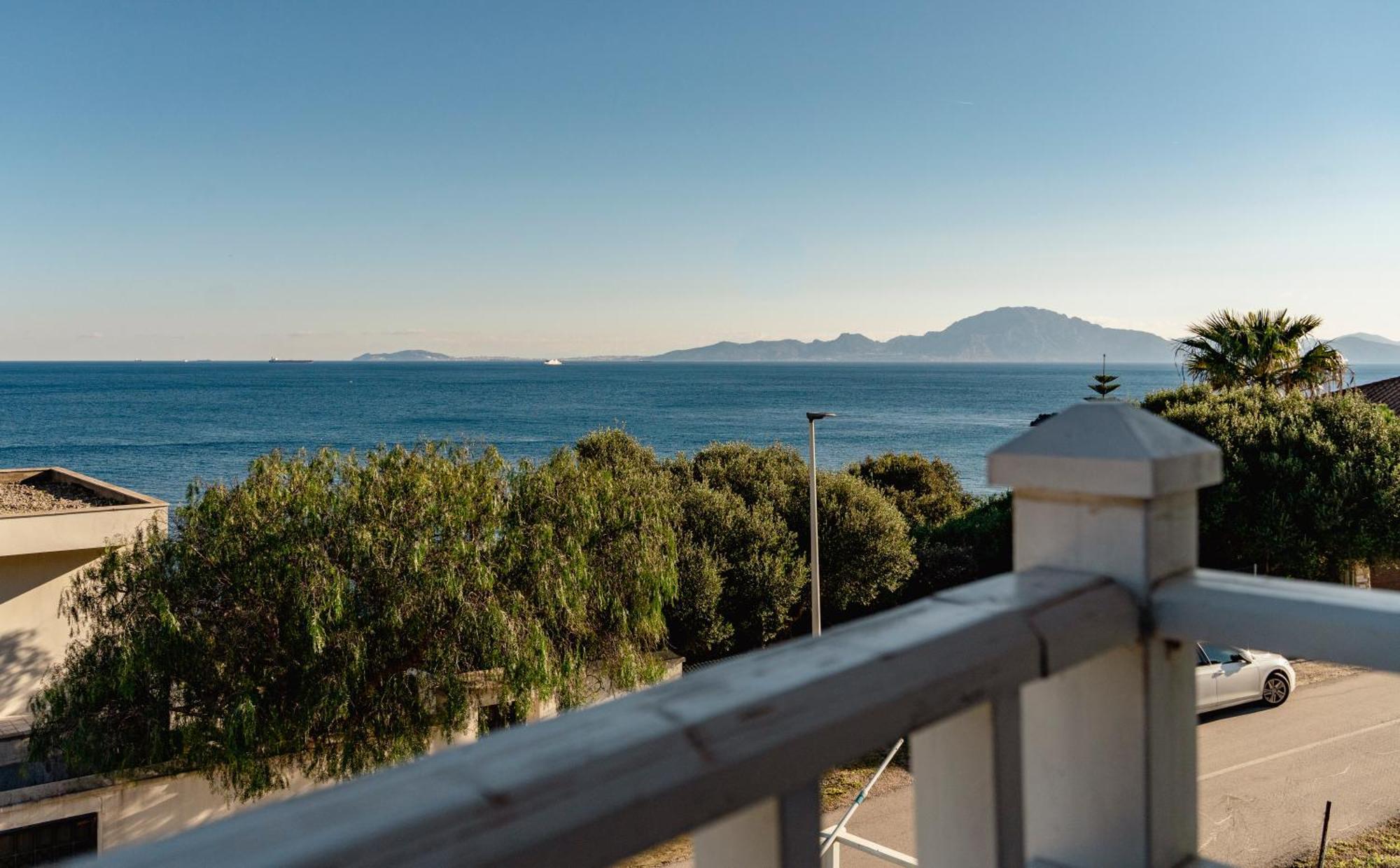 Villa ¡ Estupenda Casa Con Piscina Con Vistas Al Mar ! Algeciras Exterior foto