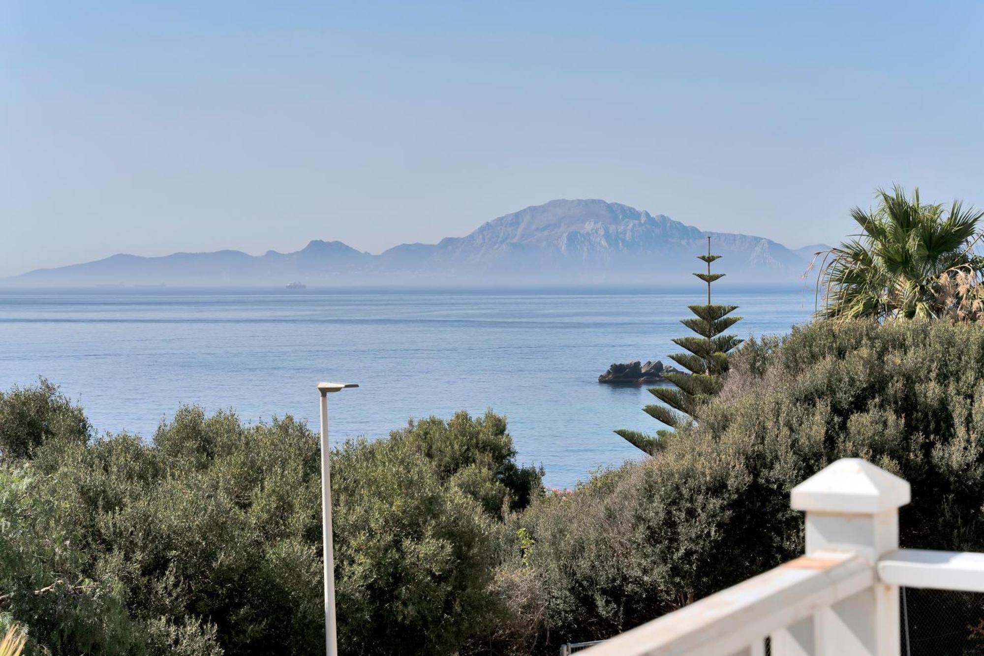 Villa ¡ Estupenda Casa Con Piscina Con Vistas Al Mar ! Algeciras Exterior foto